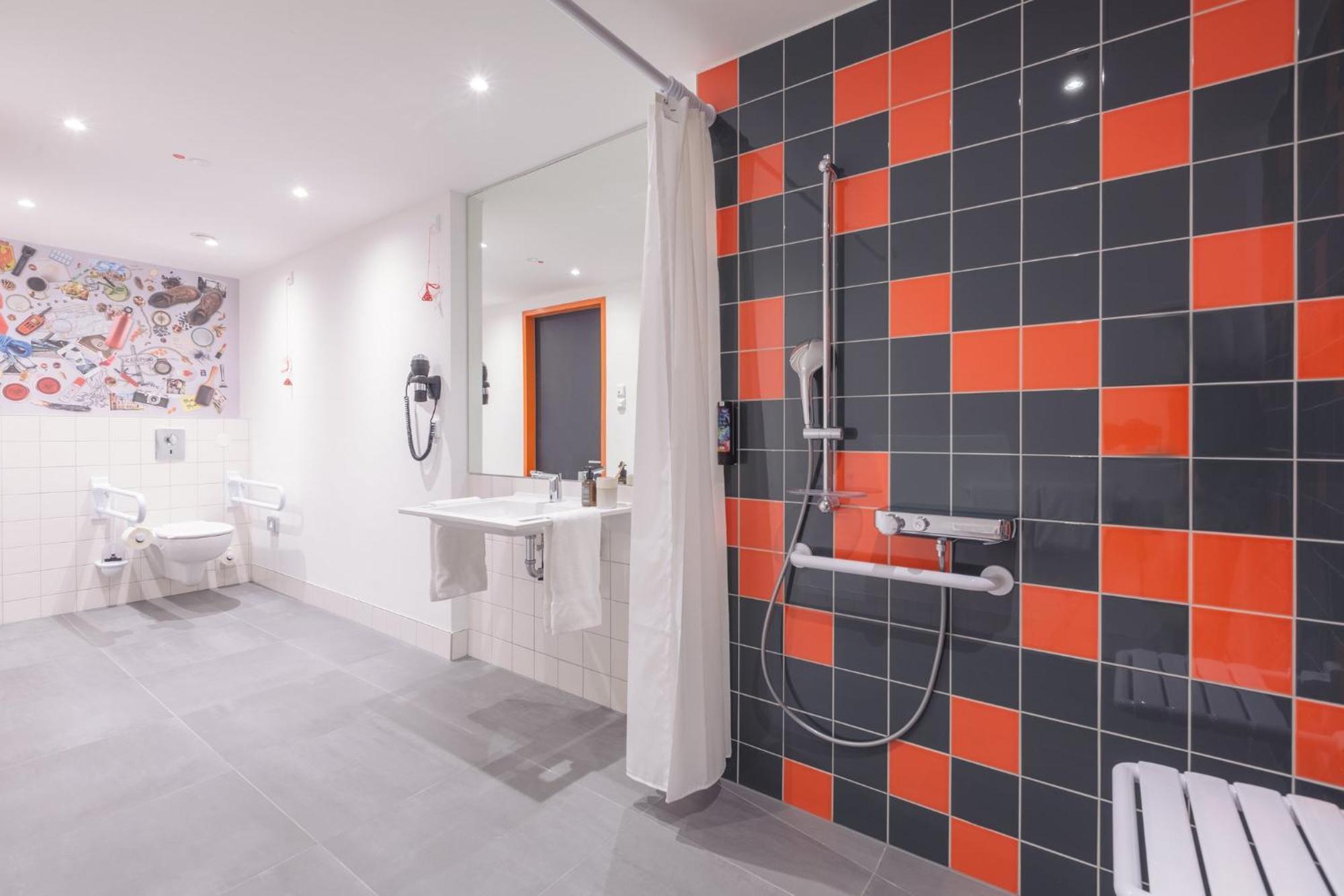 - The Niu, Amity By Ihg Potsdam
