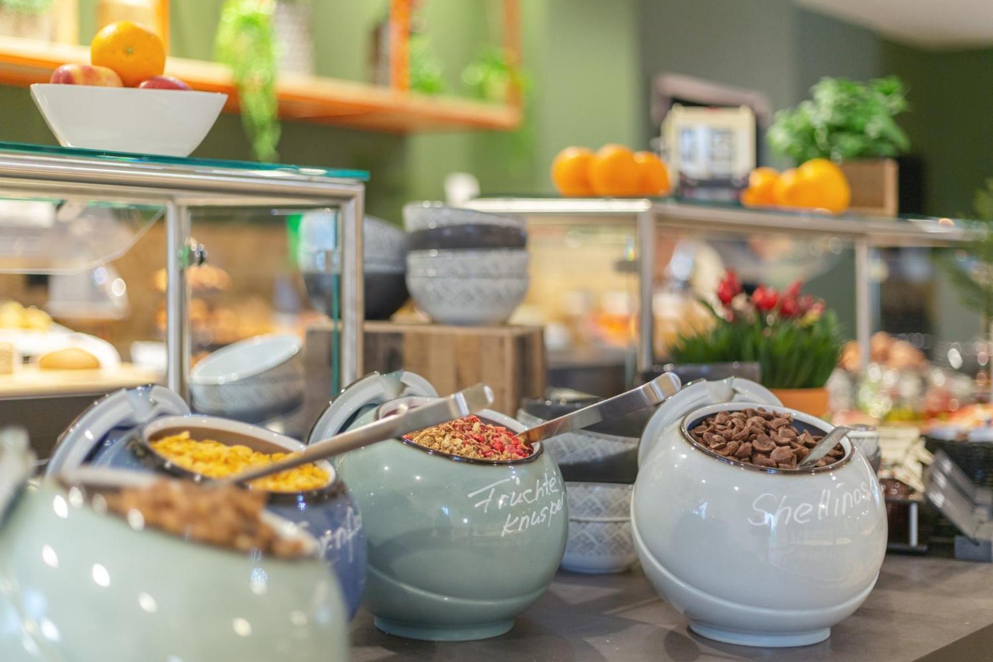 - The Niu, Amity By Ihg 3* Potsdam
