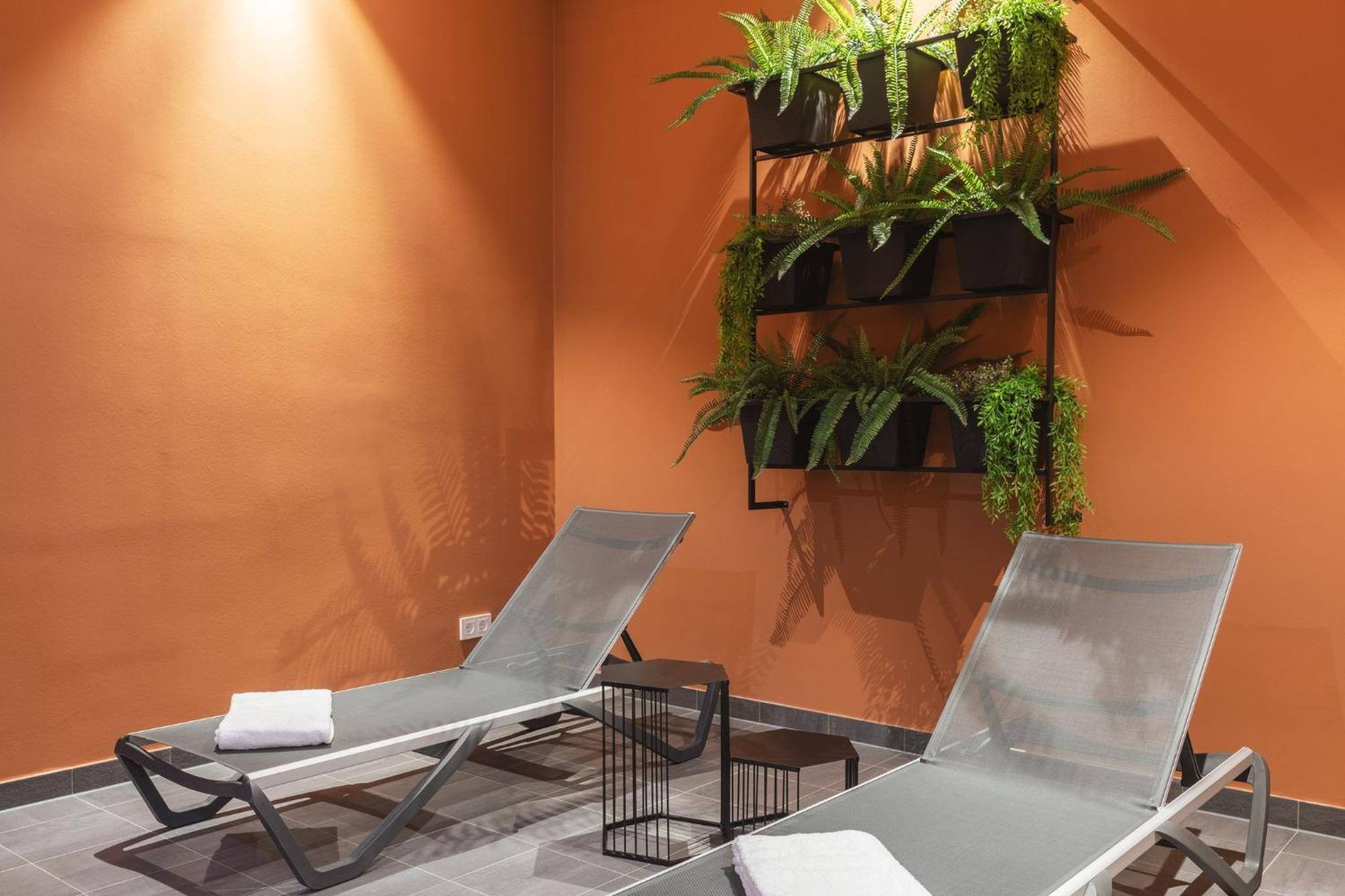 - The Niu, Amity By Ihg Hotel Poczdam